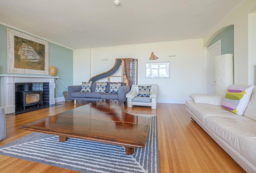 The Beach House-Devon- On The Beach- Sleeps 20 Villa Ексмут Екстериор снимка